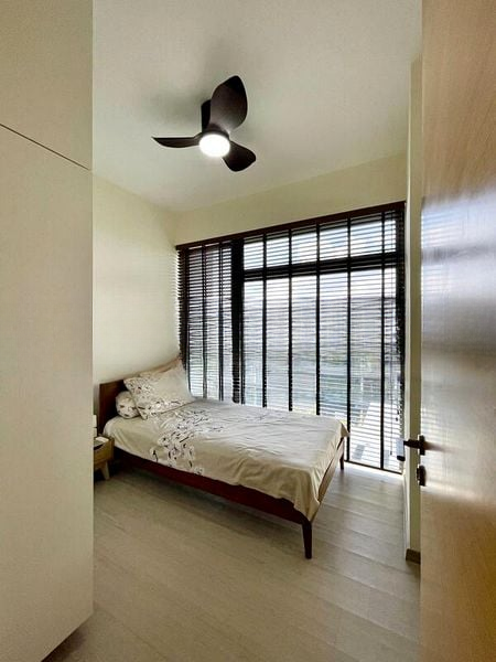 HEDGES PARK CONDOMINIUM 4