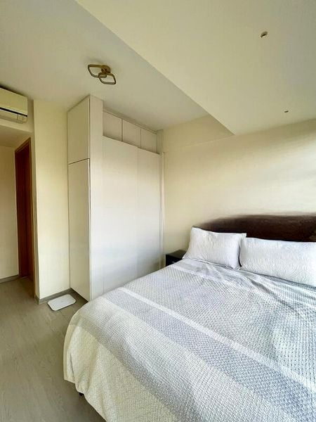 HEDGES PARK CONDOMINIUM 7