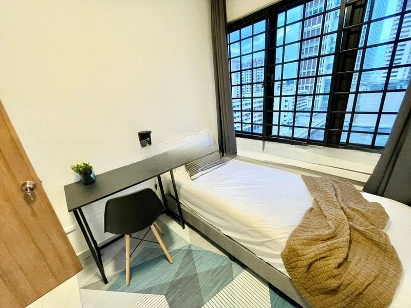 PEOPLE'S PARK COMPLEX 13