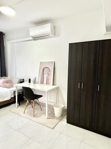 PEOPLE'S PARK COMPLEX 14