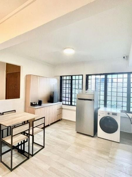 PEOPLE'S PARK COMPLEX 9