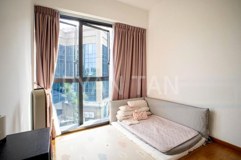 FOURTH AVENUE RESIDENCES 7