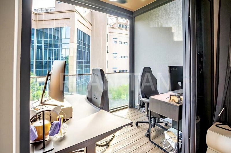 FOURTH AVENUE RESIDENCES 10