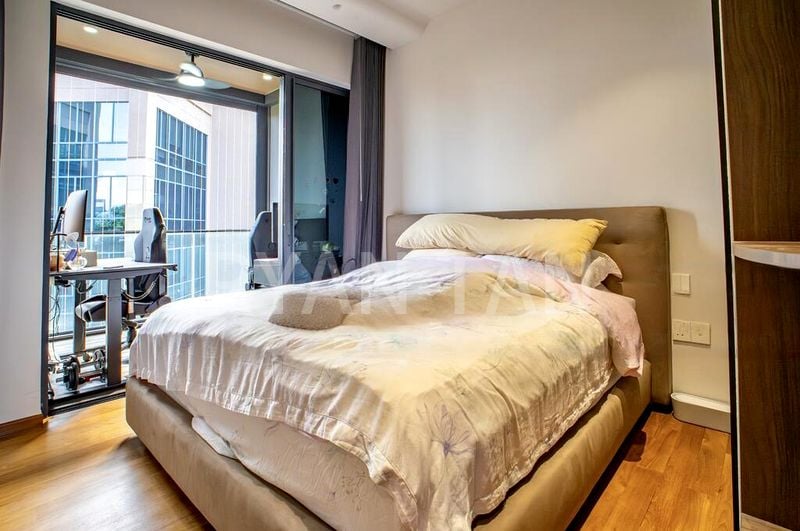 FOURTH AVENUE RESIDENCES 11