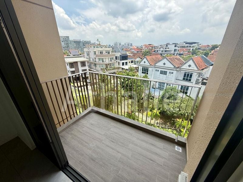 THE WATERGARDENS AT CANBERRA 11