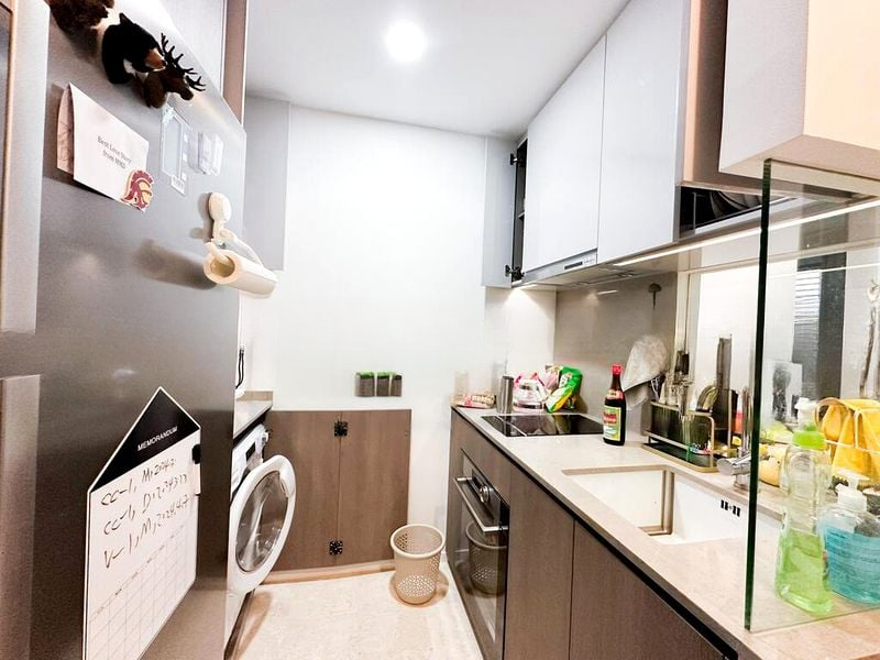 AVENUE SOUTH RESIDENCE 4