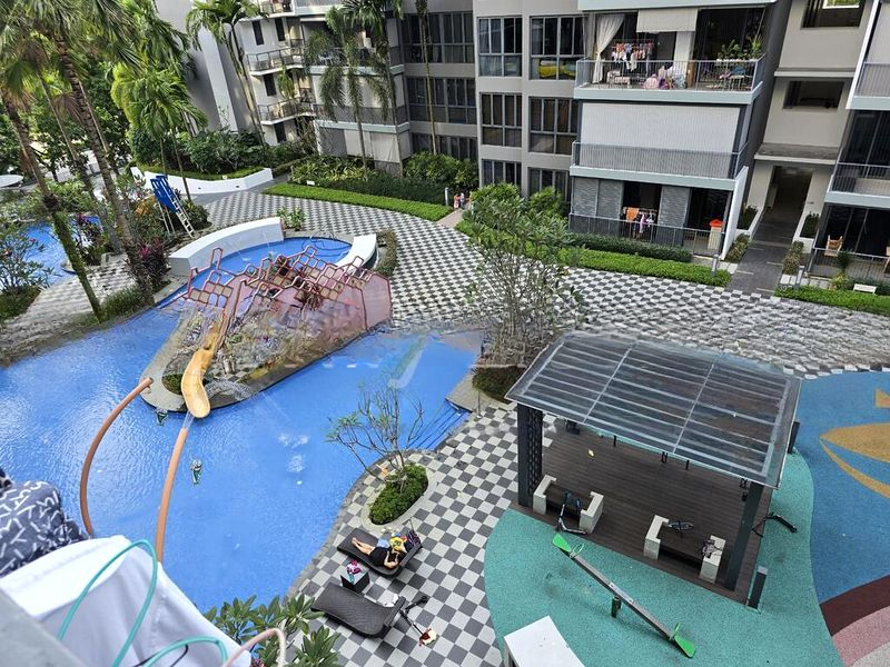 SIGNATURE AT YISHUN 2