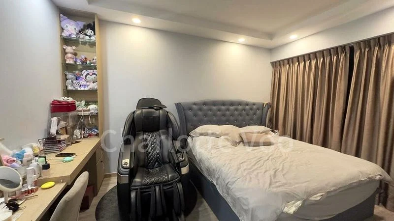 RIVERPARC RESIDENCE 3