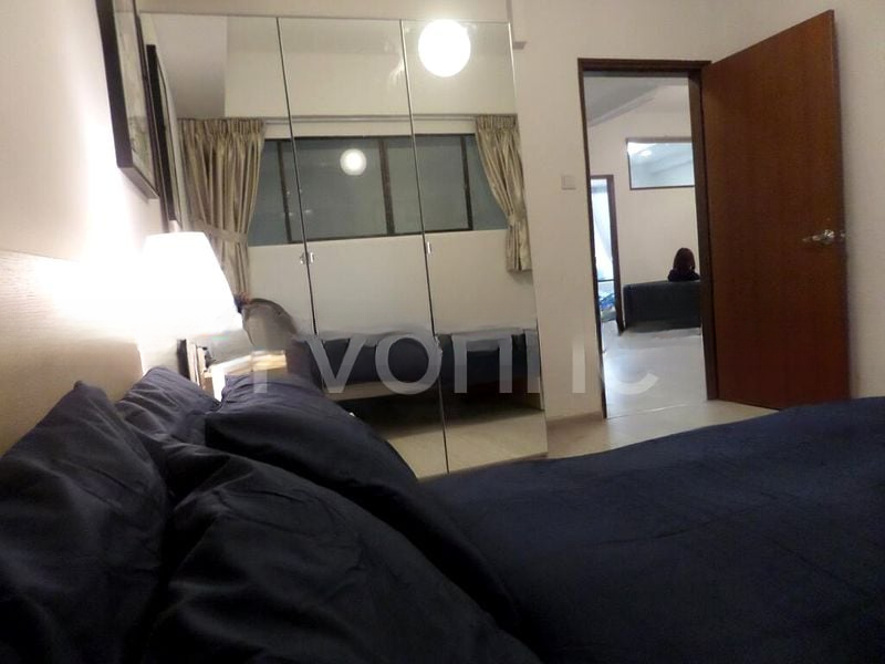 INTERNATIONAL PLAZA 10