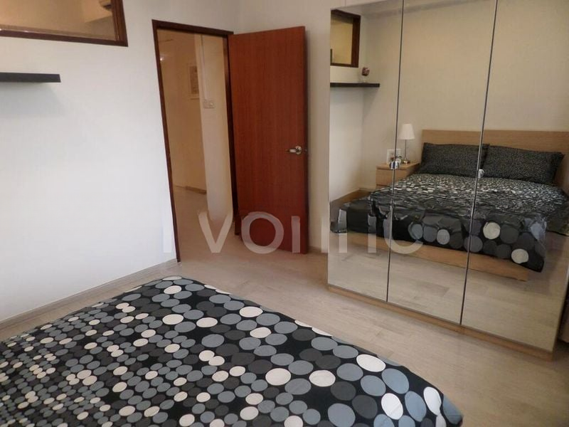 INTERNATIONAL PLAZA 12