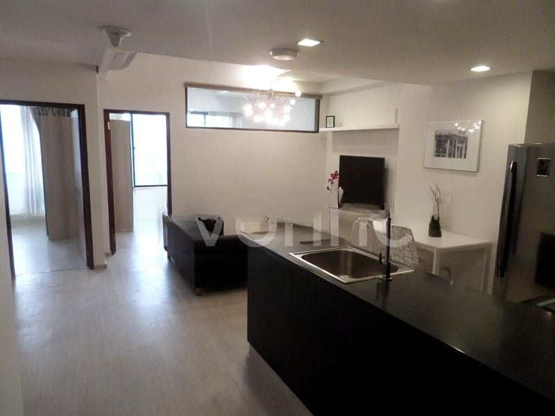 INTERNATIONAL PLAZA 15