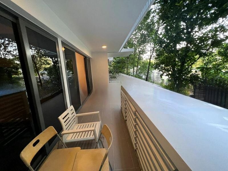 THE LAKEFRONT RESIDENCES 2