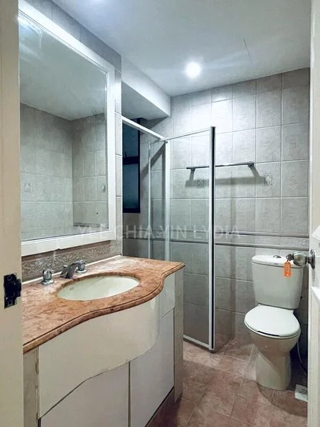 PARKVIEW APARTMENTS 6