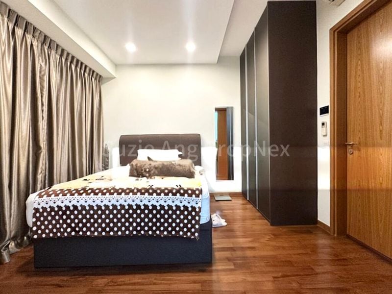 WATERBANK AT DAKOTA 9