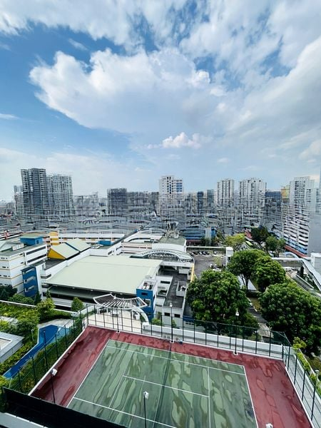 EIGHT RIVERSUITES 10