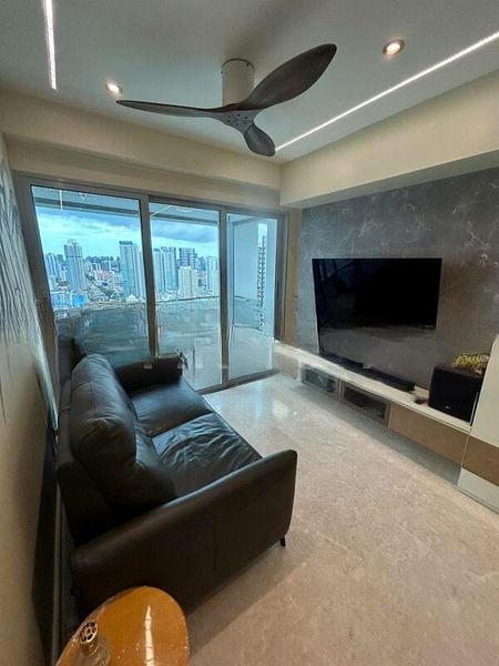 EIGHT RIVERSUITES 14