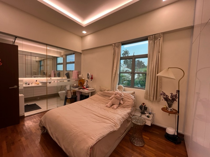 1 KING ALBERT PARK 27