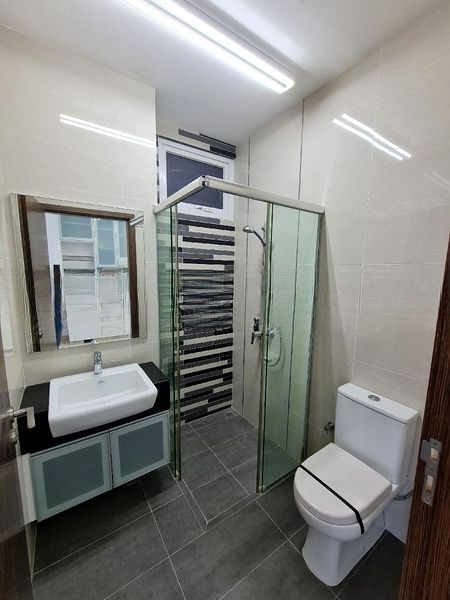 NOVENA REGENCY 8