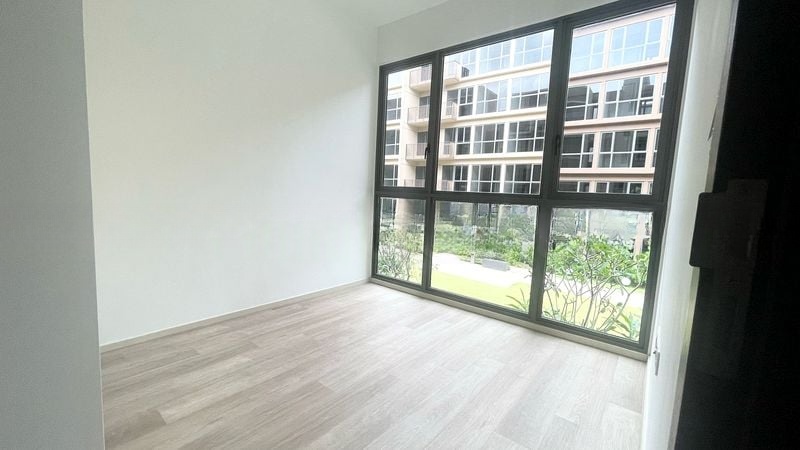 THE WATERGARDENS AT CANBERRA 4