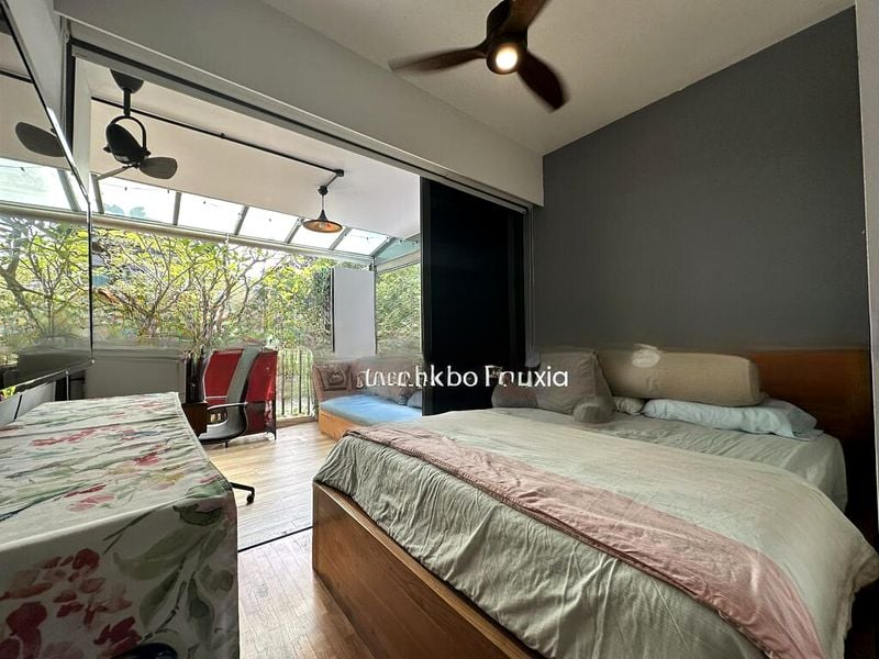 ESPARINA RESIDENCES 4