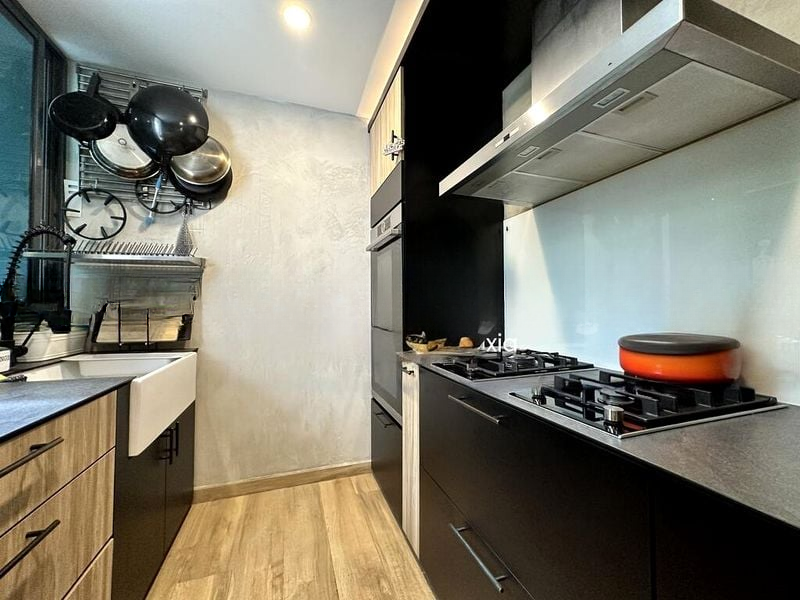 ESPARINA RESIDENCES 2