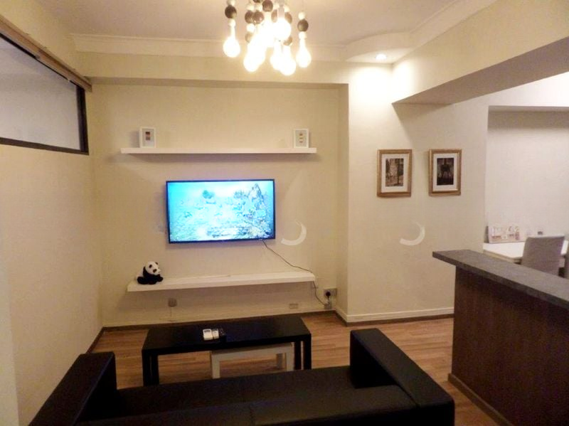 INTERNATIONAL PLAZA 2