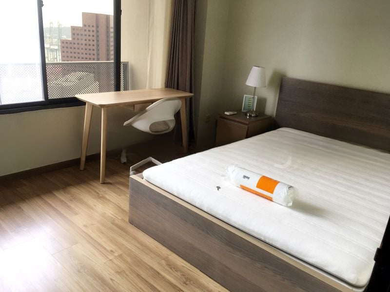 INTERNATIONAL PLAZA 4