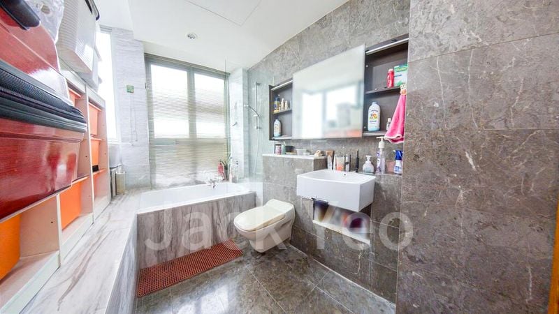 THE PARC CONDOMINIUM 10