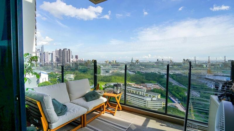 AVENUE SOUTH RESIDENCE 7