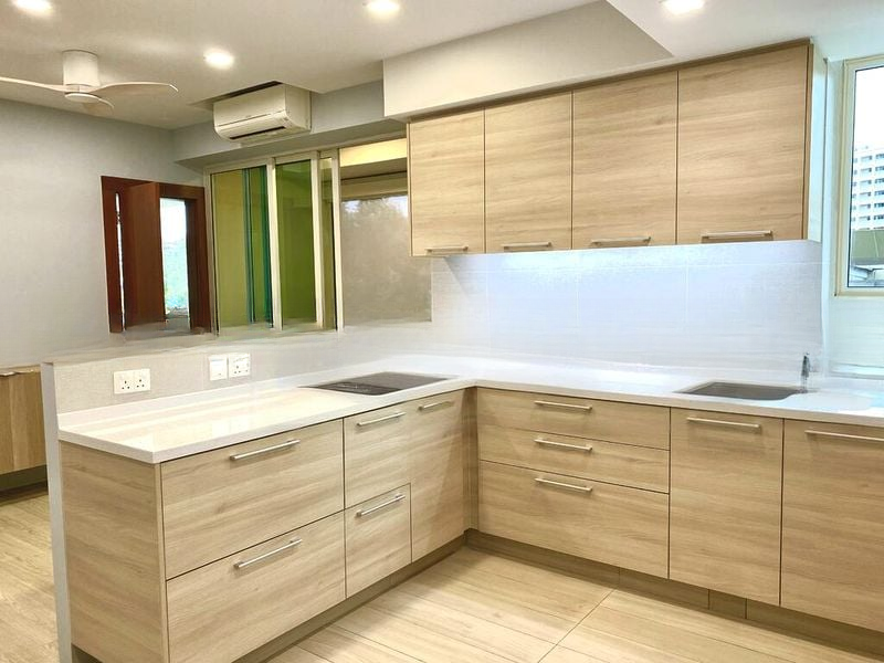 RIS GRANDEUR 3
