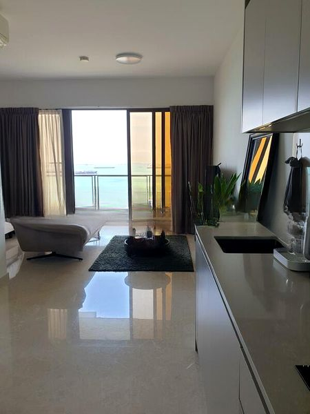 SEASIDE RESIDENCES 10