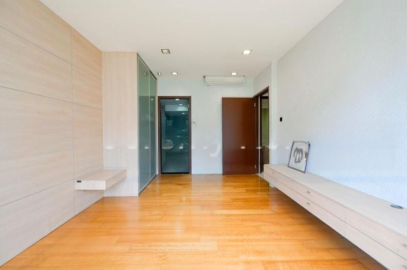 CHANGI RISE CONDOMINIUM 4