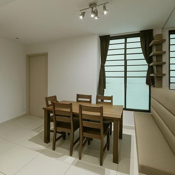 ROSEWOOD SUITES 1