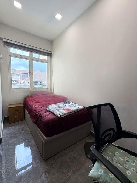 FOREST HILLS CONDOMINIUM 7