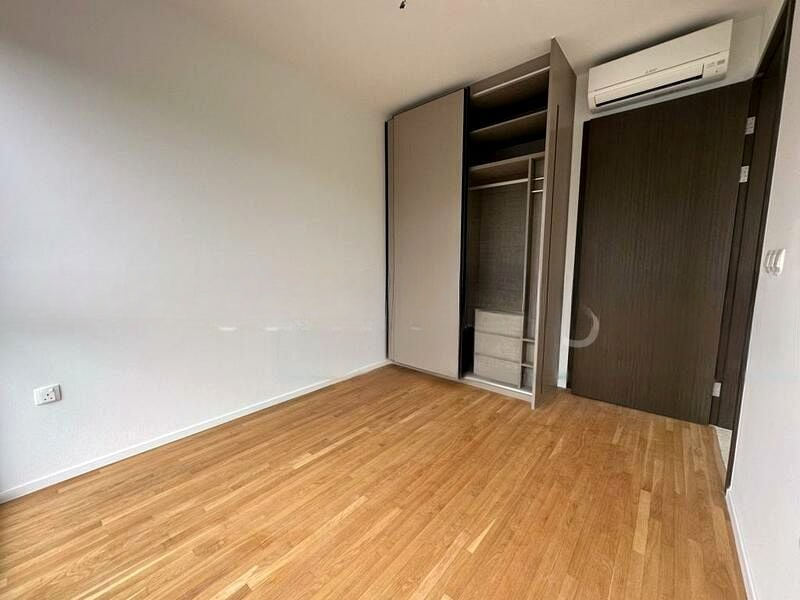 AVENUE SOUTH RESIDENCE 6