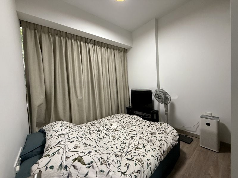 RIVERFRONT RESIDENCES 4