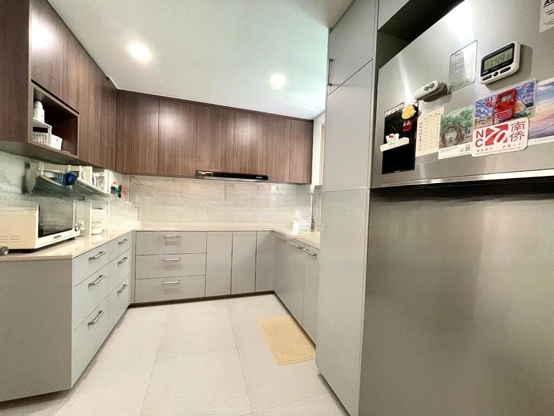 THE RIVERVALE 12