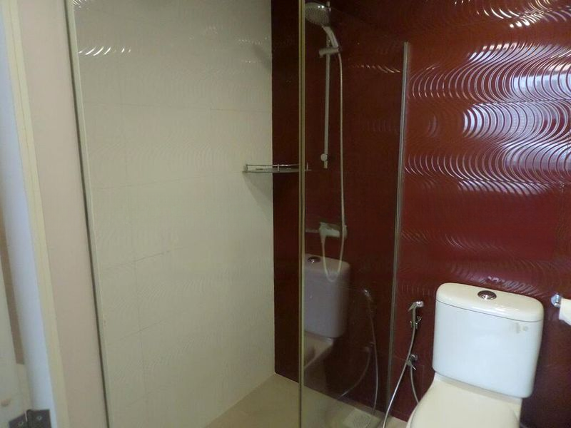 INTERNATIONAL PLAZA 10