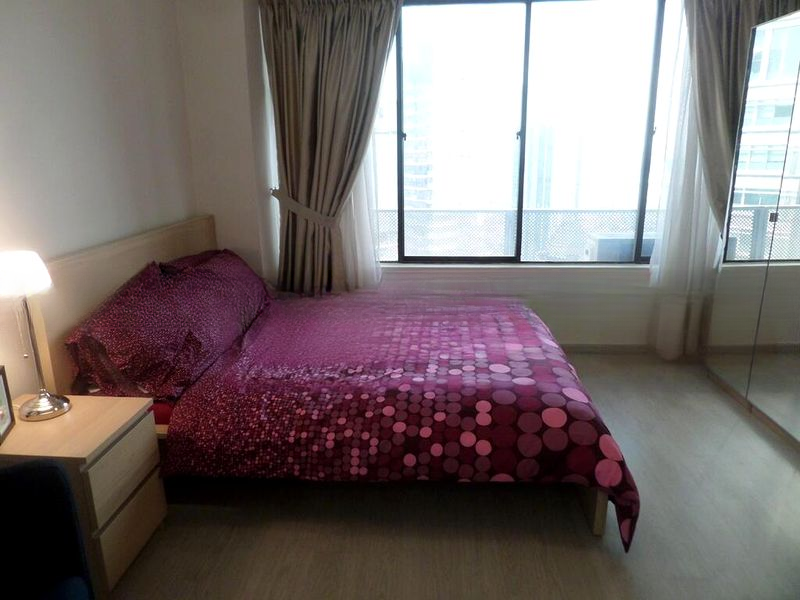 INTERNATIONAL PLAZA 14