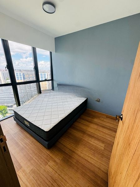 THE GARDEN RESIDENCES 2