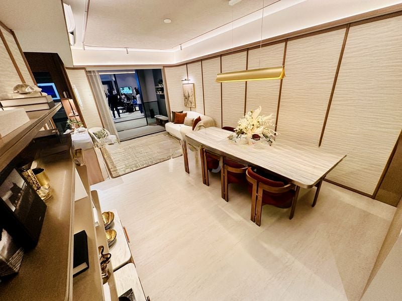 BLOOMSBURY RESIDENCES 12