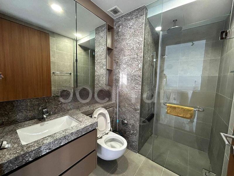 STIRLING RESIDENCES 5