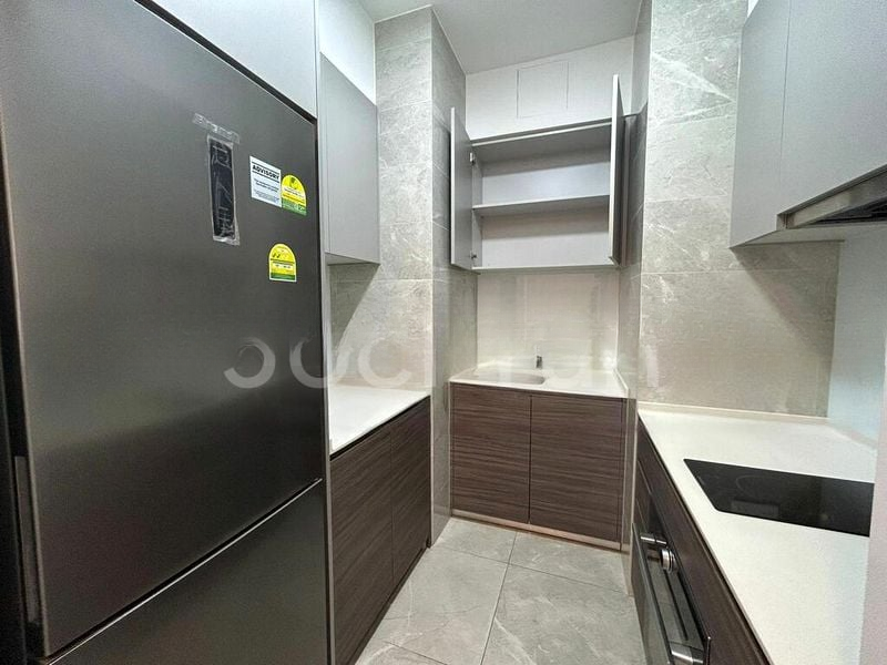 STIRLING RESIDENCES 7