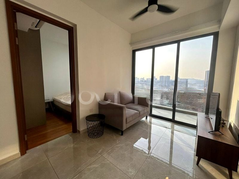 STIRLING RESIDENCES 11