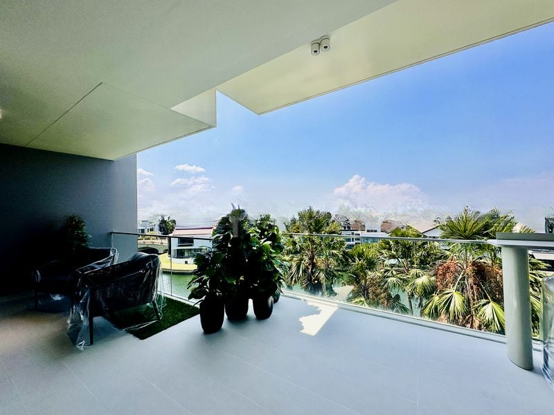 THE RESIDENCES AT W SINGAPORE SENTOSA COVE 12