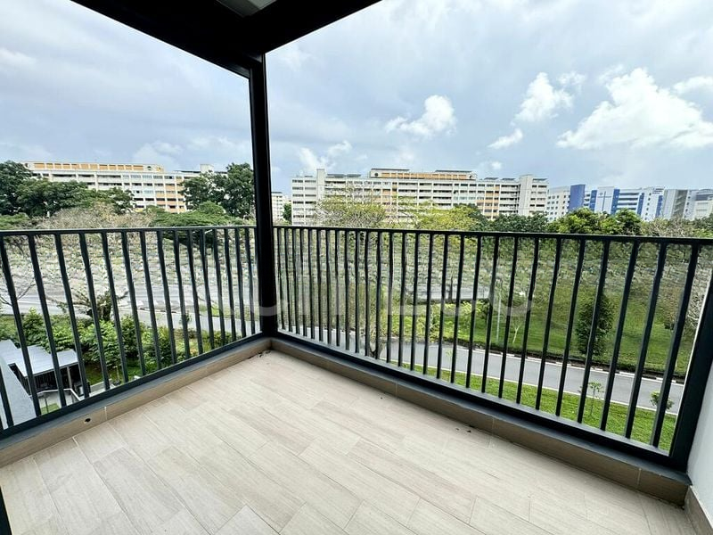 TREASURE AT TAMPINES 8