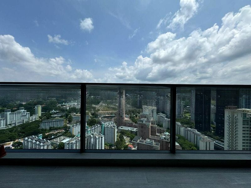 STIRLING RESIDENCES 3