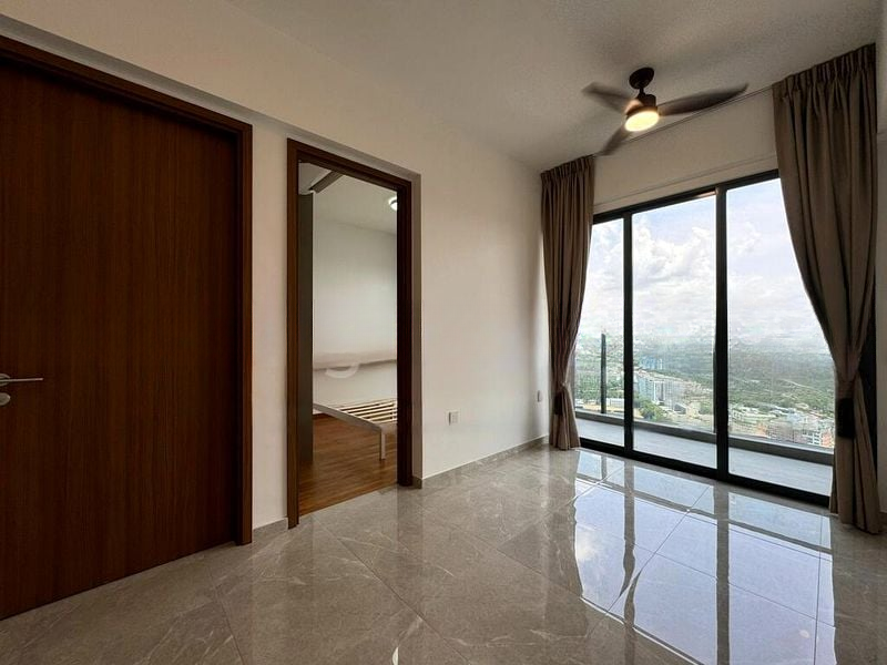 STIRLING RESIDENCES 5