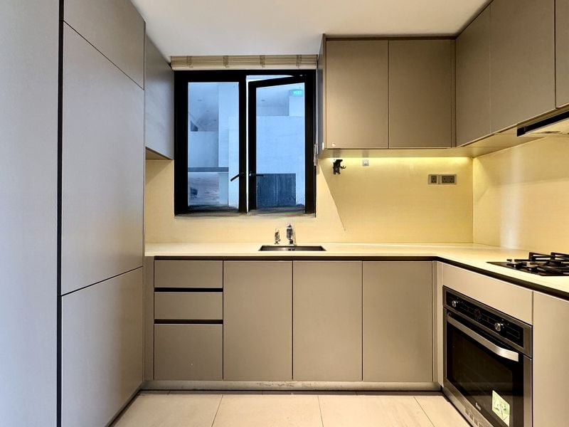 THE VENUE RESIDENCES 3