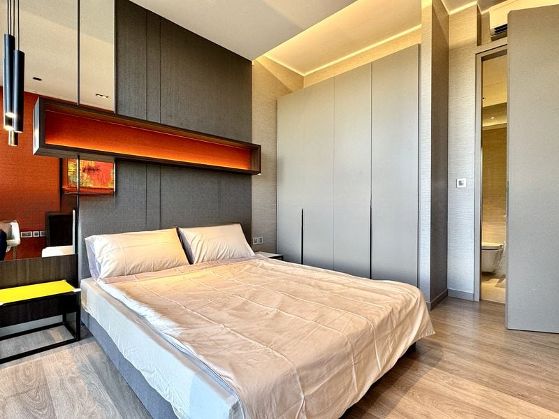 THE VENUE RESIDENCES 10